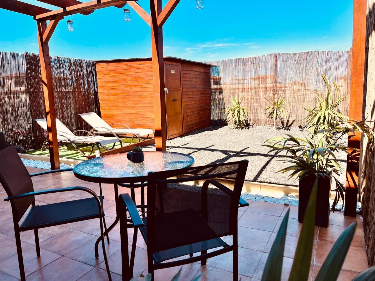 Stillvolle Villa Mit Terrasse, Garten Und Grill Lajares Εξωτερικό φωτογραφία
